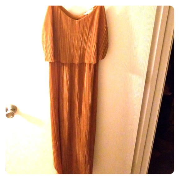 Dress - Picture 1 of 1